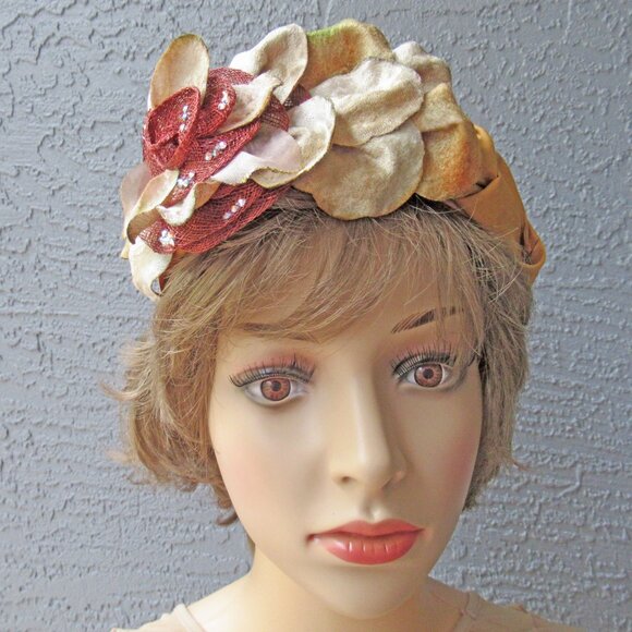 Handmade headband with raffia flower, floral petals & rhinestones, Beige & brown - Picture 10 of 13